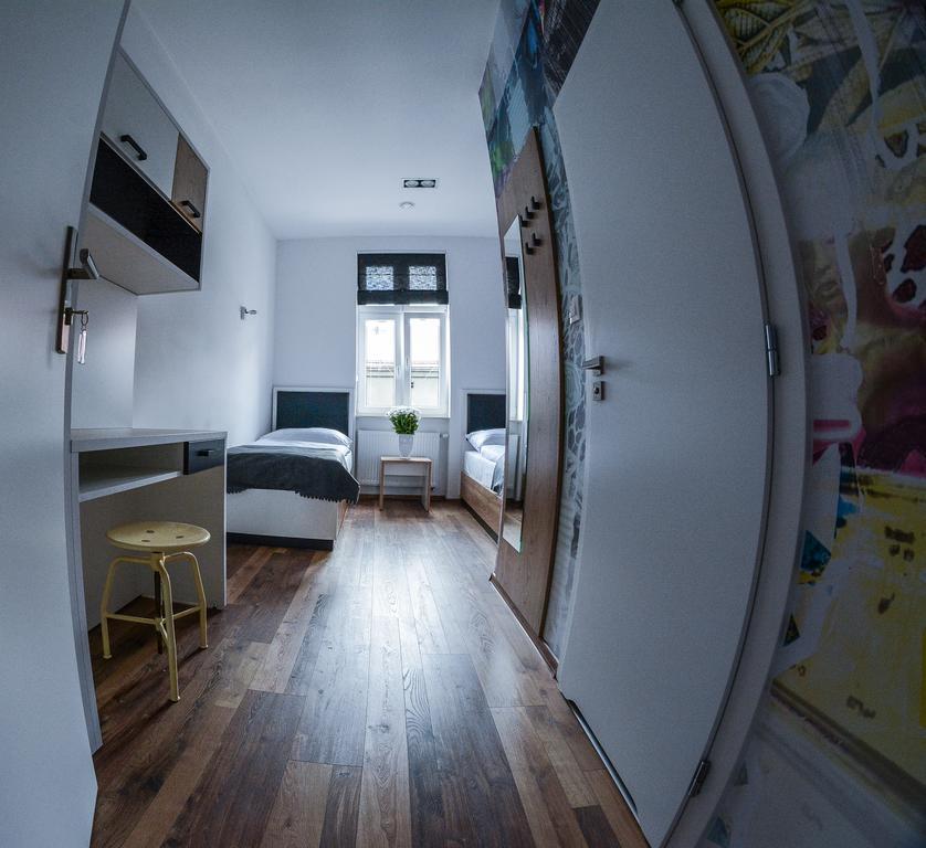 Mariacka 13 Wygodne Spanie Katowice Luaran gambar